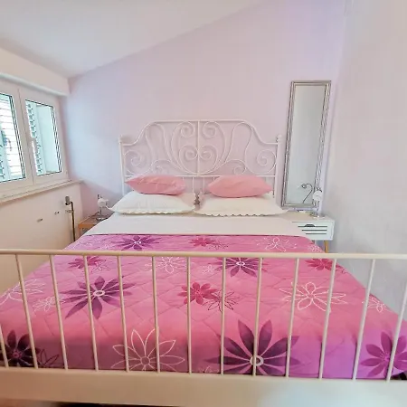 Apartman Vukadin *