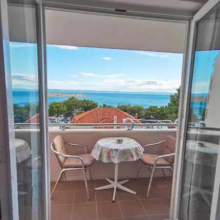Vukadin Apartman *