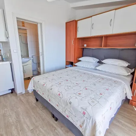 Apartman Vukadin *
