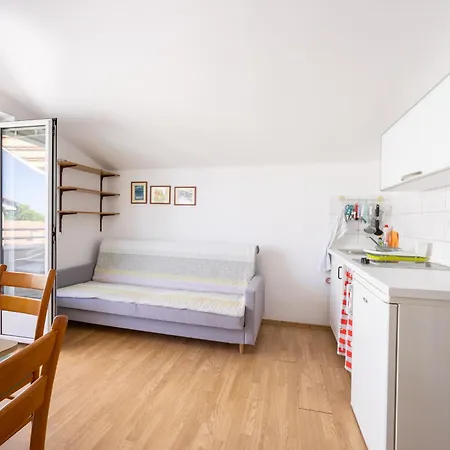 Vukadin * ماكارسكا