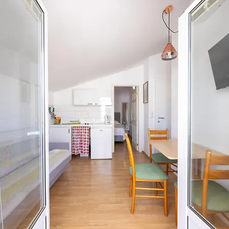 Vukadin شقة ماكارسكا