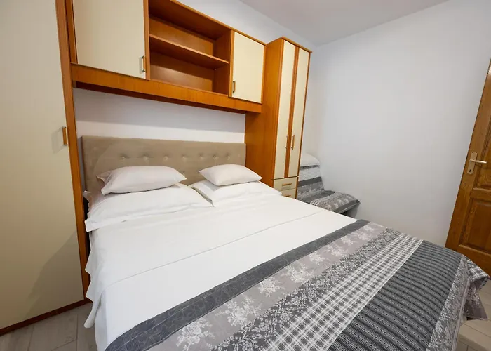 Daire Vukadin Makarska